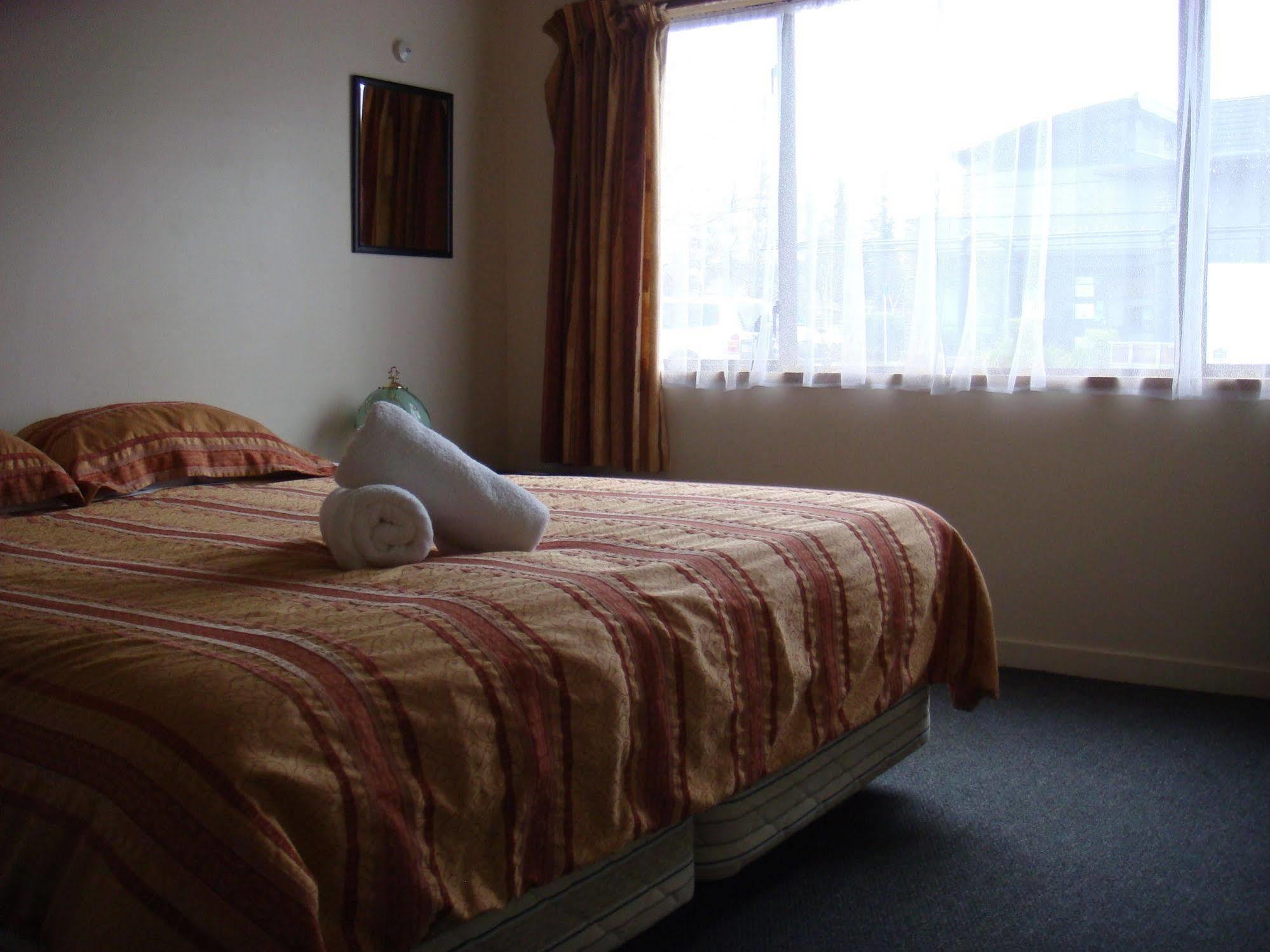 Cromwell Backpackers Hostel Kültér fotó